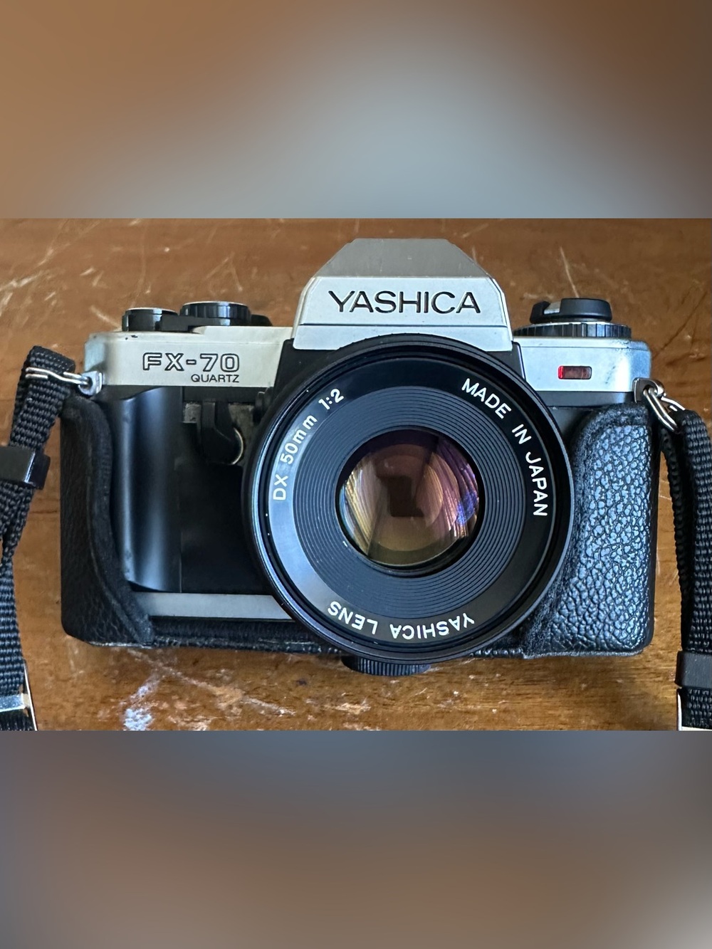 Vintage Yashica FX-70 Quartz 35mm Film SLR Camera w/50mm 1:2 DX Lens & Case